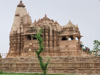 ﻿From the lands of Ganga, Yamuna, Godavari and Narmada...