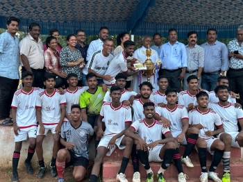 ﻿SJD Areal clinch Super Soccer trophy