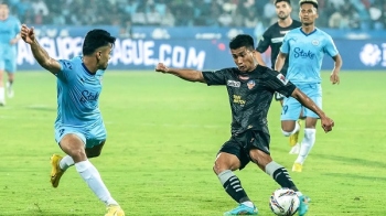 Yasir's stunning equaliser for the Gaurs cancels out Mumbai City win