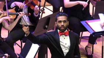Goan shifts from software to singing, gains world acclaim