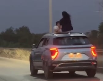 ﻿Uttarakhand tourists booked for stunts on moving car