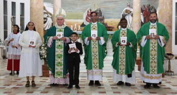 Goan priest humourously encourages couples to enjoy their relationship