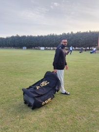 ﻿Snehal Kauthankar shares his journey about playing county cricket in United Kingdom