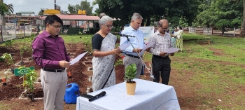 SWR reinforces green mission at Hubballi on Environment Day