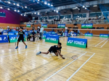 Michael Mare shines in doubles