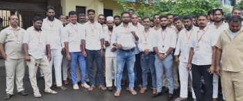 ﻿Union defends taxi drivers’ right to serve hotel guests