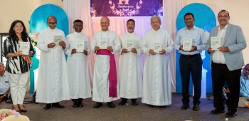 ﻿Zion’s Tours launches book to mark 14th anniversary