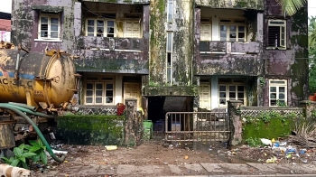 ﻿Crumbling corners: Unstable structures pose serious threat in Mormugao