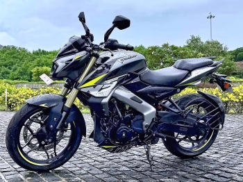 NS400Z: Bajaj’s beast just got a lot more meaner