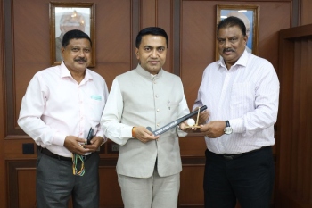﻿CM backs hockey legends’ vision for sport’s development in State