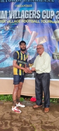 ﻿Fr Agnelo Paroda edge past Shiroda Youth Club