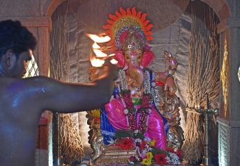 Sacred duties meet modern aspirations in Paurohitya