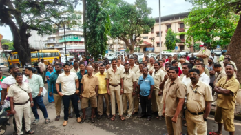 ﻿Mormugao Municipal Council staff hold one-day strike over long-pending demands