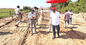 Authorities conduct inspection at Varca beach access over sand dune violations