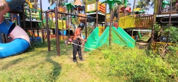 Villager steps in to clean this neglected play area
