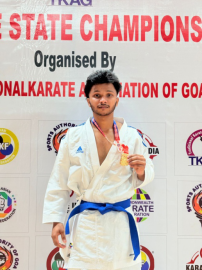 ﻿Hardik shines with double gold at North District Karate C'ship