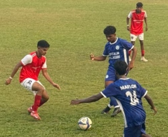 ﻿Clube de Salgaocar cruise past Cortalim Villagers SWSC