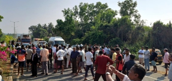 Angry locals block Canacona highway