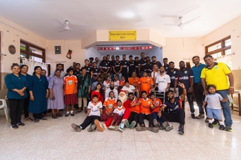 Sporting Clube spread festive cheer at Peace Haven Special School