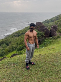 Breaking the Myth: How this creator is redefining the 'perfect' physique online