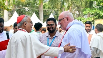 Cardinal Ferrao calls on youth to become witnesses of hope