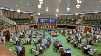Goa Assembly pays one-minute silence for victims of Lairai Devi stampede, Birch fire and road accidents