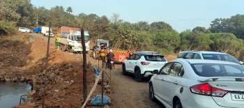 Truck breakdown disrupts traffic along Belagavi-Goa road via Chorla
