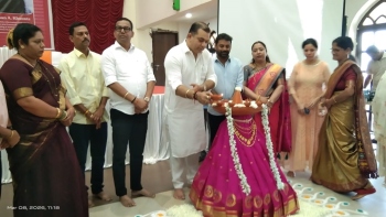 Min urges women to gain digital skills