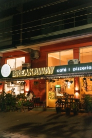 Breakaway: Good food, no gimmicks