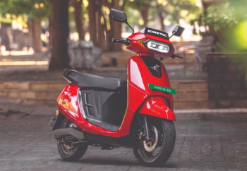 AUTO | Kinetic DX Electric: Nostalgia meets modern mobility