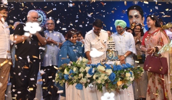 From unity calls to solo signals, Vijai changes tune