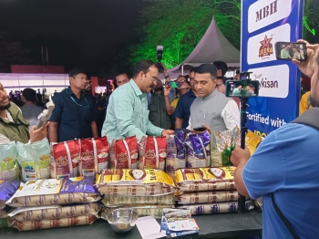 CM visits Panchamrutha rice stall