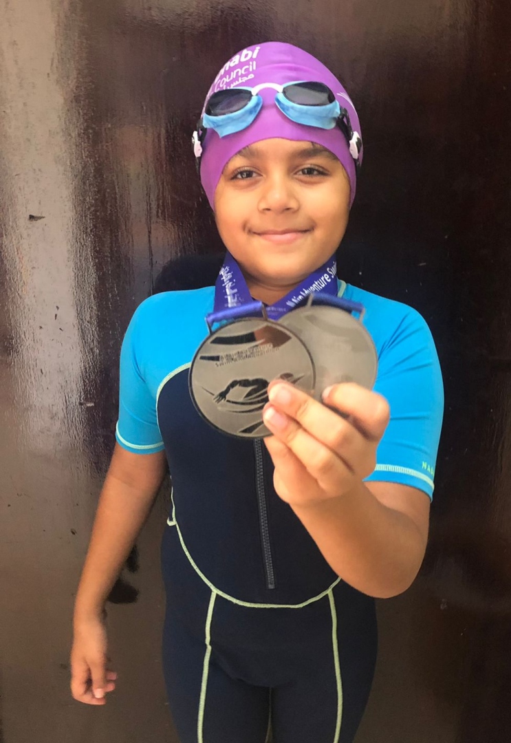 ﻿Goan girl makes splash in pool at Abu Dhabi