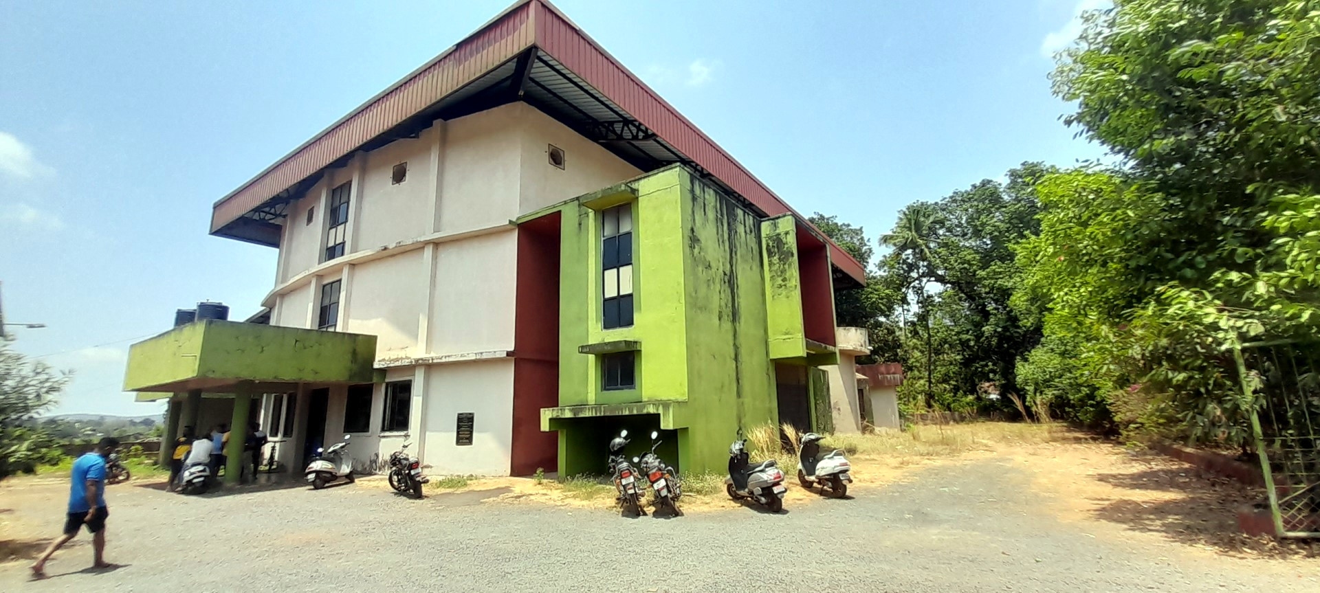 ﻿7 years on, no sports at Sao Mathias sports hall