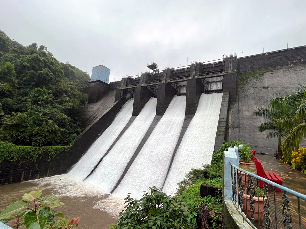 All 4 gates of Anjunem Dam opened