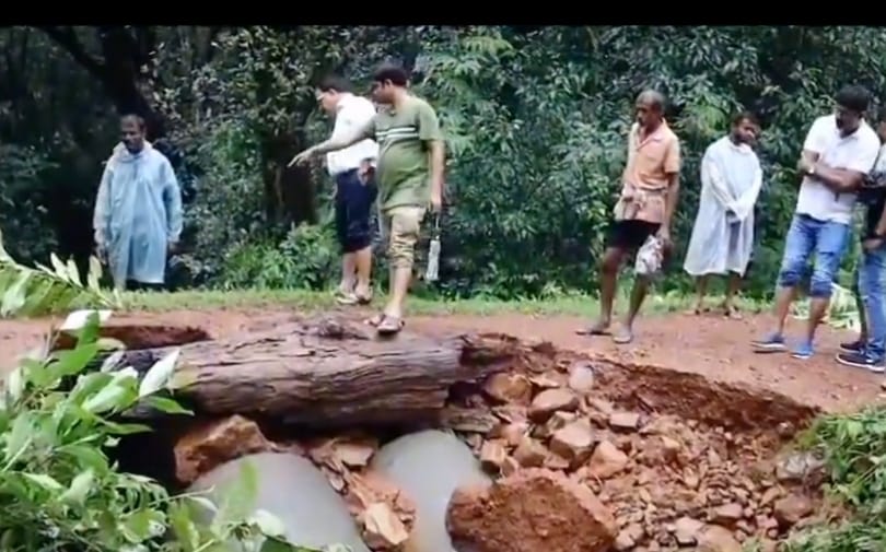 Sanguem village isolated as culvert washed away