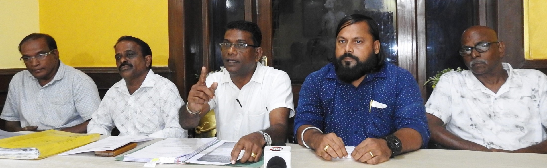 Office issue: Toddy tappers to knock High Court doors