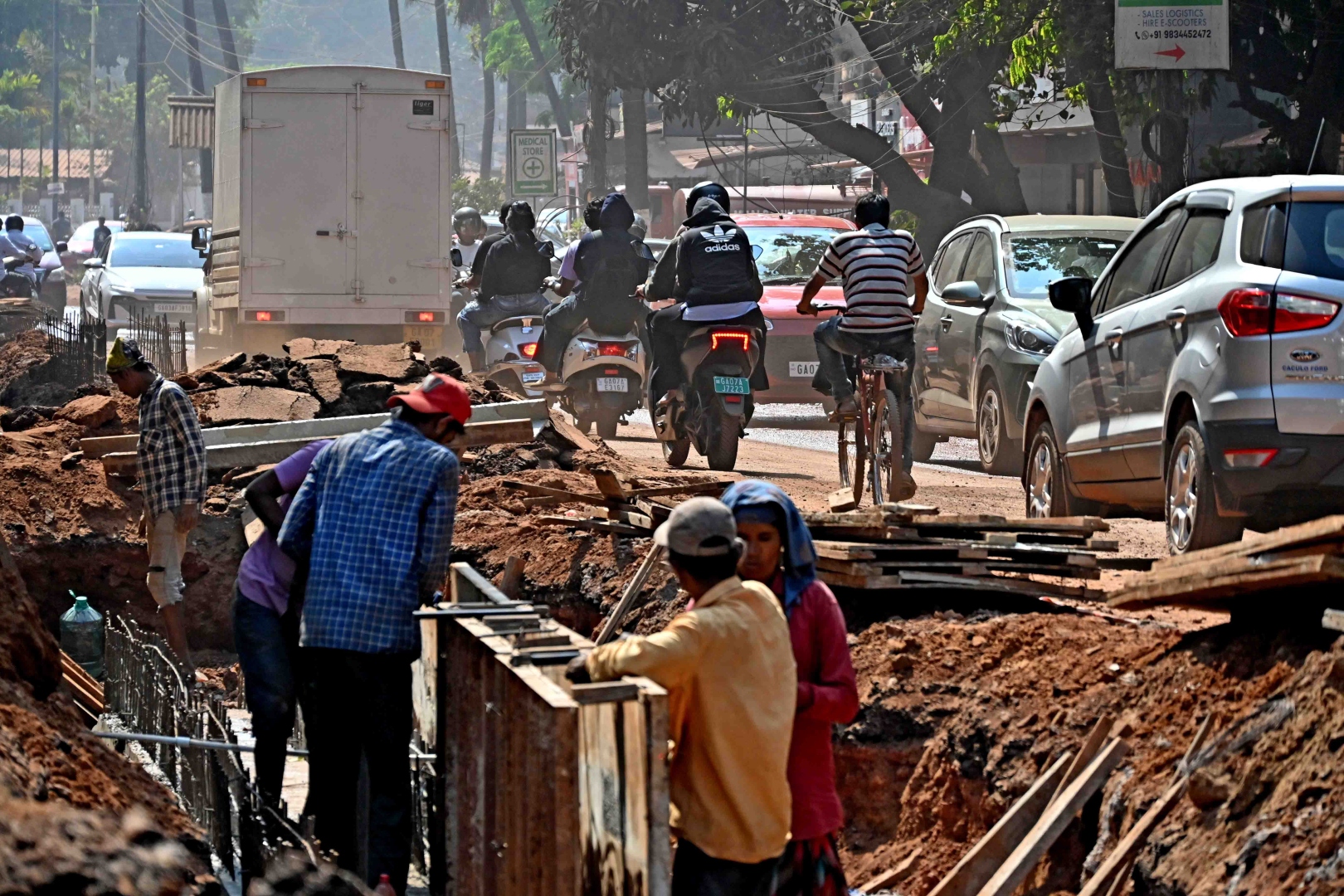 Smart City's chaotic comeback