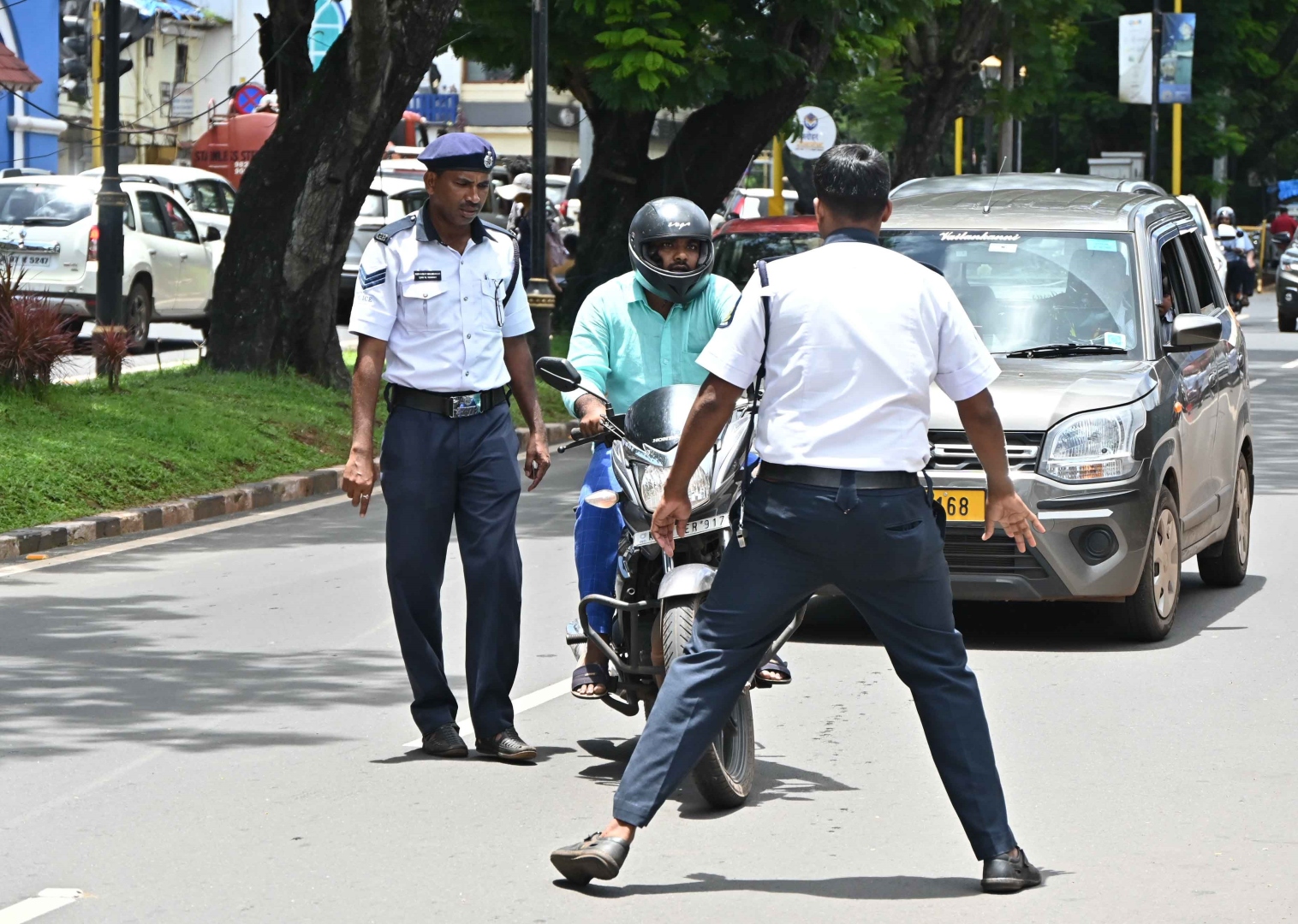 Traffic cops leave no room to be 'smart' in Panaji