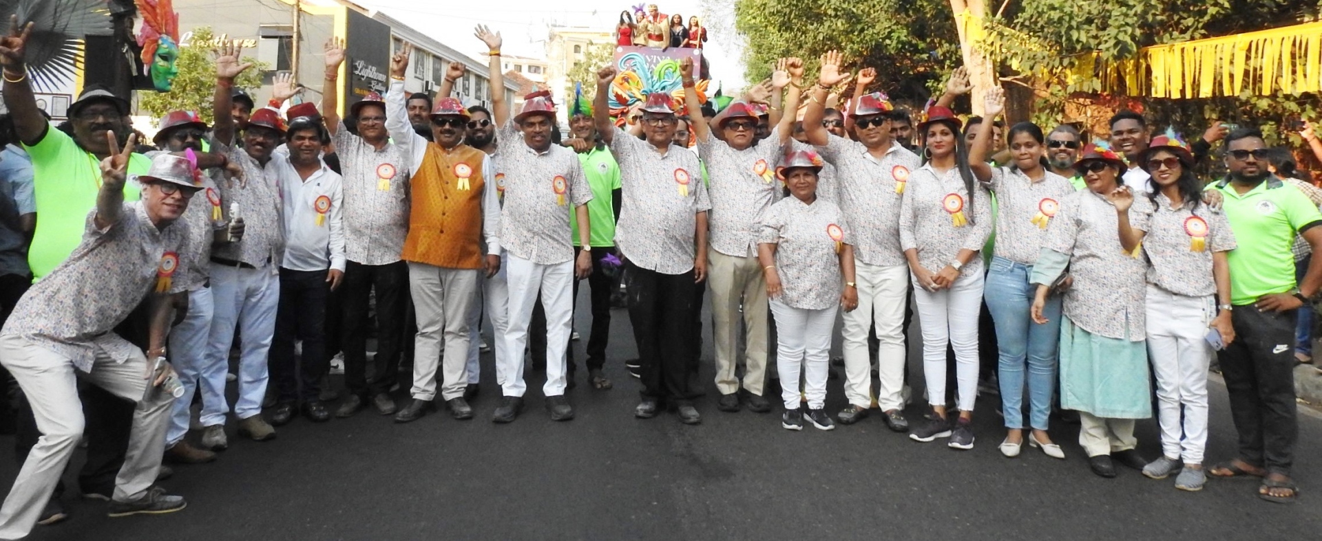 Ruling BJP politicians walk along parade route, chant Viva Carnival