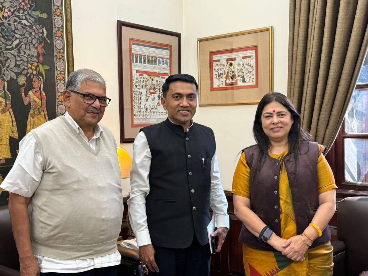 CM raises concerns with MEA over Goans' passport revocation