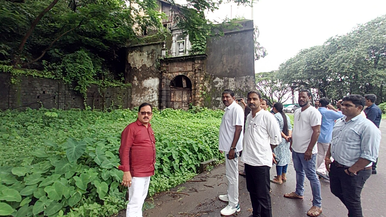 Losing sight of plans to restore   two heritage sites in Vasco