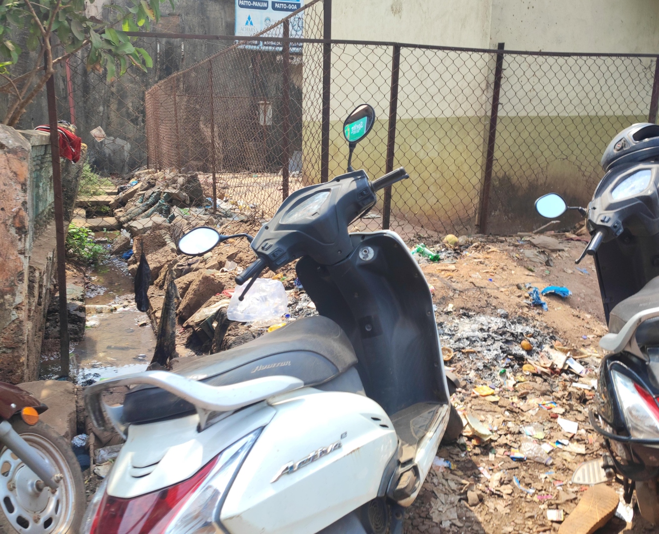 Mapusa KTC bus stand grapples with hygiene & safety concerns