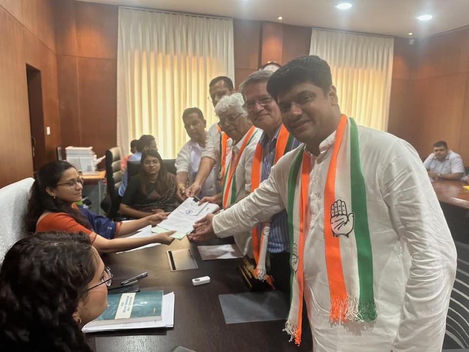 Cong, allies inject dose of 'josh'   as Khalap files his nomination for North Goa seat