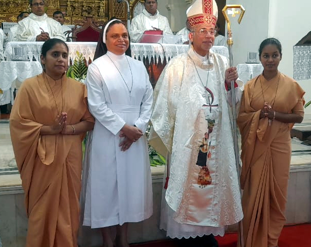 ﻿2 Sancoale Sisters profess final vows