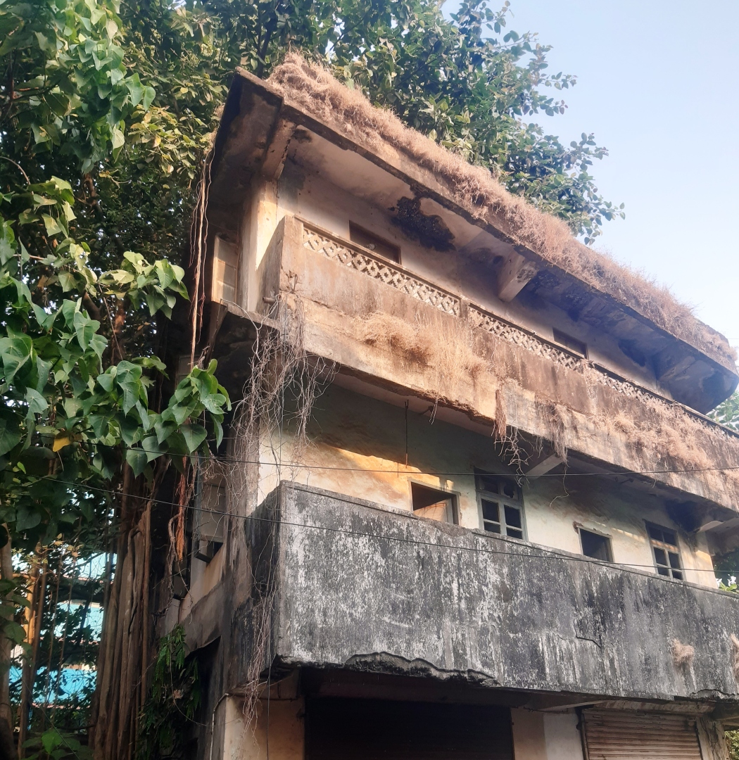 Dangers posed by old buildings return to haunt MMC