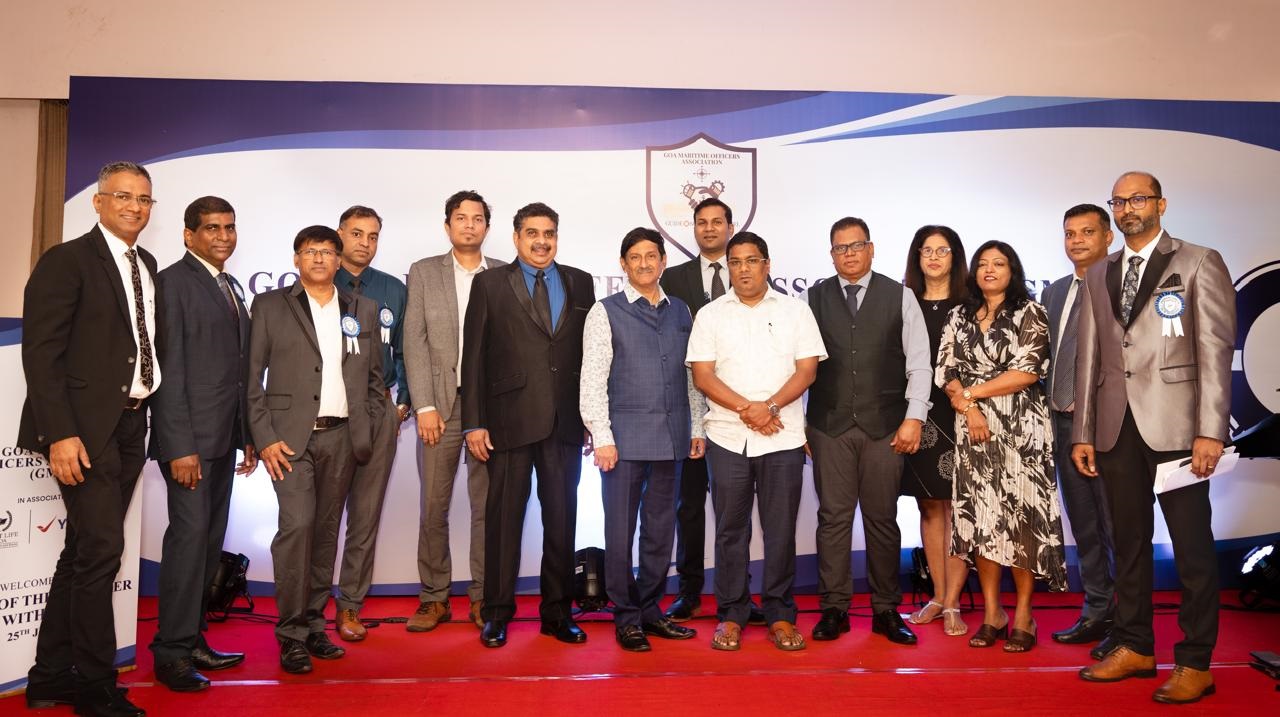 GMOA celebrates community  spirit