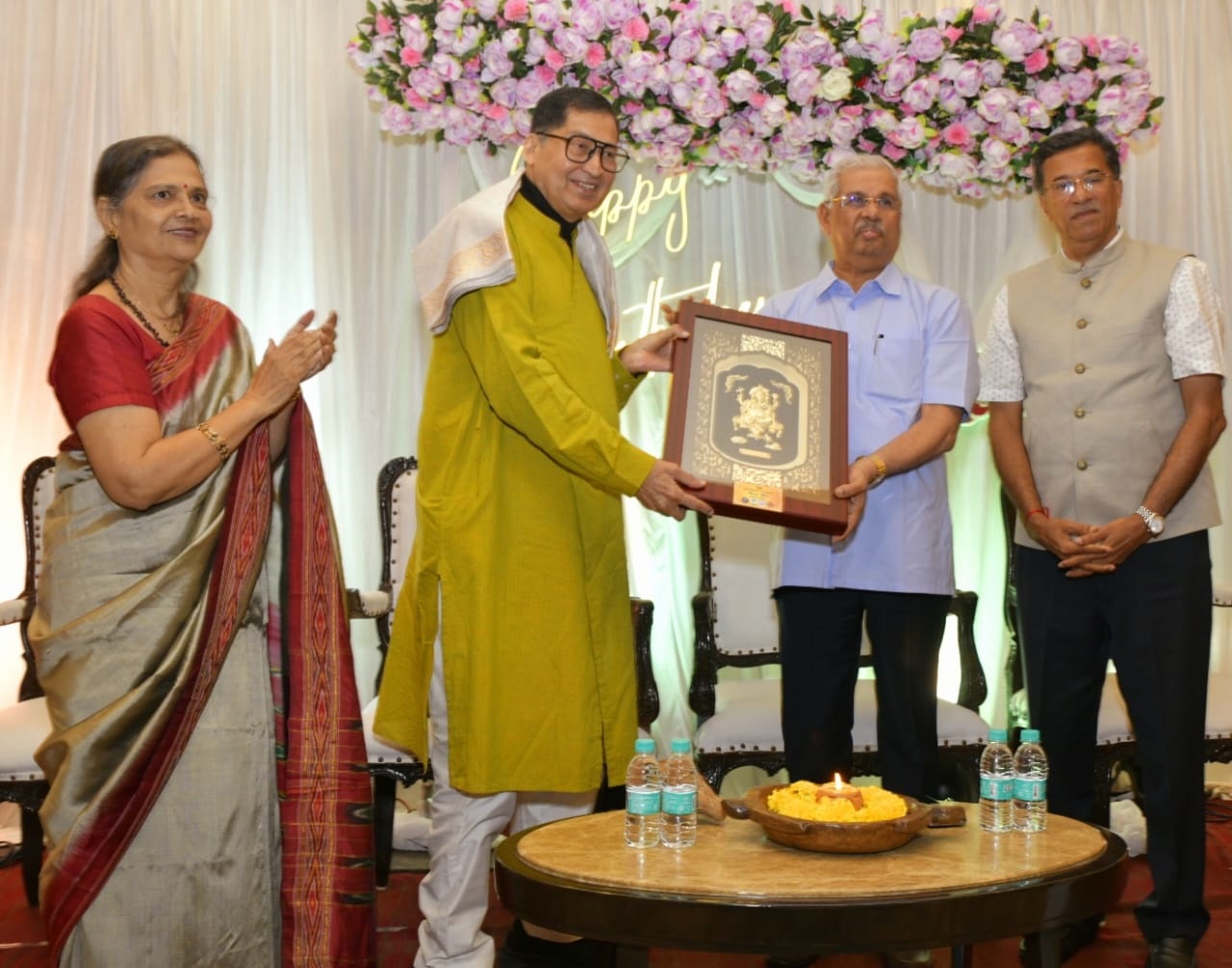 ﻿Ex-chief of All Goa Petrol Dealers Assoc Paresh Joshi feted