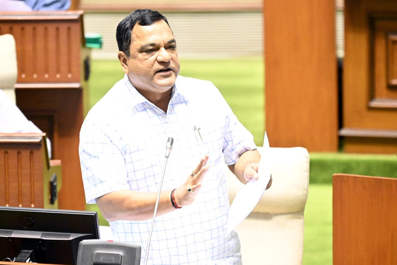 Minister backs GoaMiles, slams traditional taxis