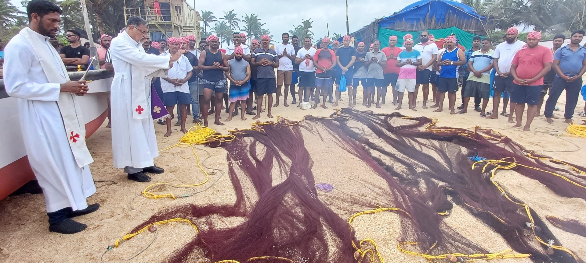 Fishermen pray for calm seas, bountiful catch